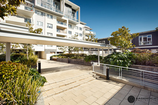 Complex grounds (2012-03-15)