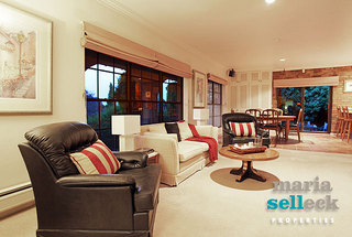 Family Room (2010-09-16)