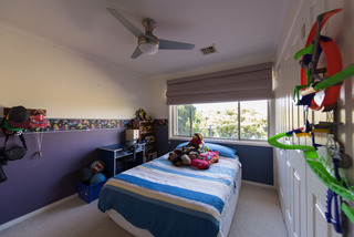 Bedroom 2 (2015-01-02)