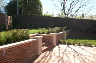 Rear yard (2002-09-26)