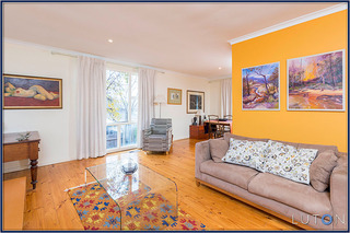 Living Room (2014-06-18)