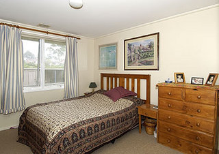 Master bedroom (2005-02-24)