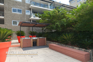 BBQ area 1 (2014-09-08)
