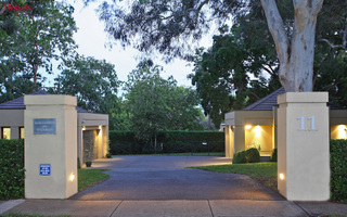Front Gates (2010-03-12)