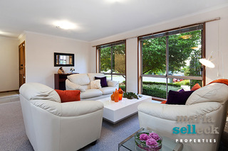Formal Lounge (2014-11-04)