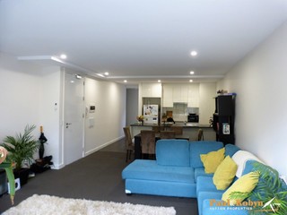 Living Room (2017-04-07)