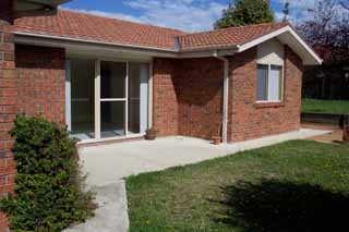 Rear yard (2001-11-21)