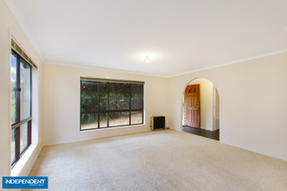 Lounge Room (2014-02-12)