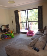 Lounge (2014-09-05)