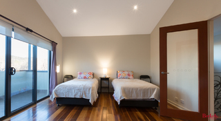 Bedroom (2019-08-08)