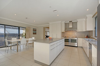 Kitchen (2010-08-26)