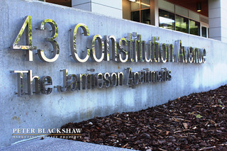 Front of building (2016-05-30)
