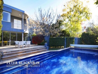 Pool (2011-05-12)