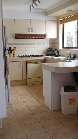 Kitchen (2007-10-03)