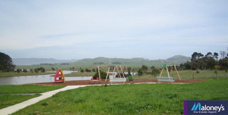 Playground (2005-11-23)