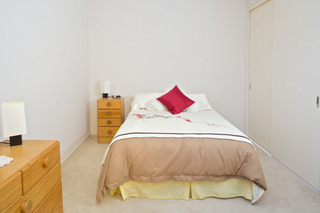 Bedroom 2 (2014-09-09)