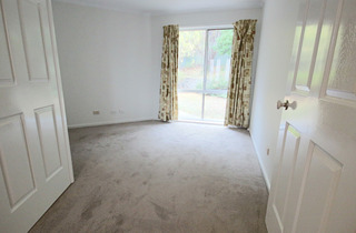 Bedroom 4 (2016-05-12)