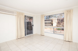 Living Room (2011-11-11)
