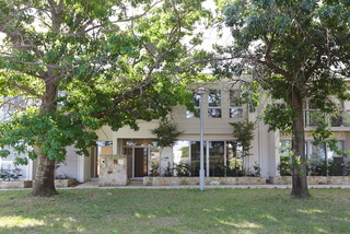 Main Photo (2011-03-30)