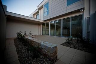Courtyard (2010-06-15)