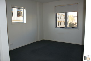 Bedroom 1 (2014-06-18)