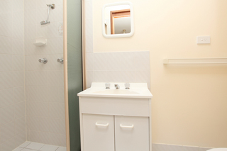 Ensuite (2011-03-17)