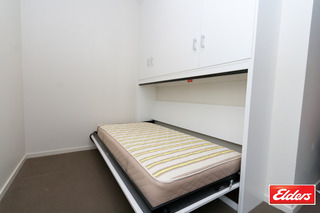Fold Down Bed (2013-02-15)