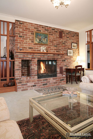 Fire place (2007-05-31)