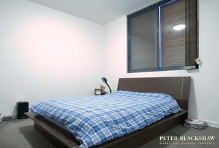 Bed 2 (2006-09-13)