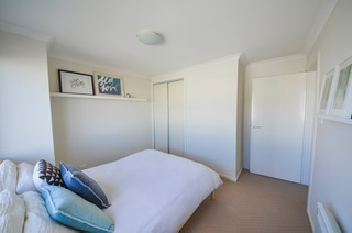 Bedroom 2 (2016-01-03)
