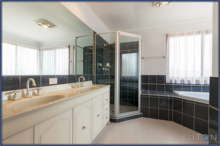 Ensuite (2012-10-17)