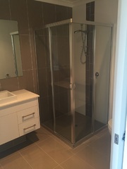 Ensuite (2016-04-05)