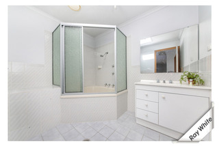 Bathroom (2013-10-29)