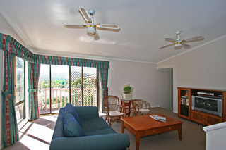 Family Room (2010-01-21)