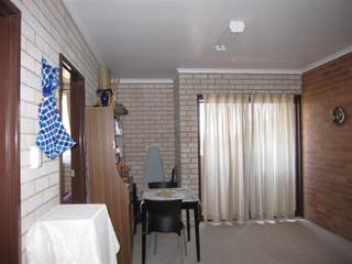 Living (2010-01-28)