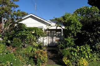 (2013-12-04)