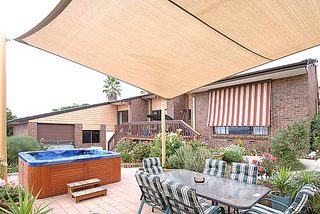 Entertaining area (2006-03-23)