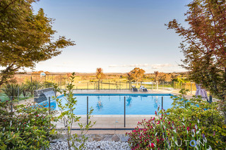 Pool View (2016-10-26)