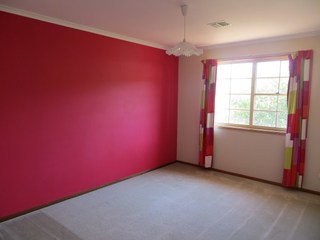 Bedroom 2 (2018-04-23)
