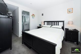Bedroom 1 (2016-07-13)