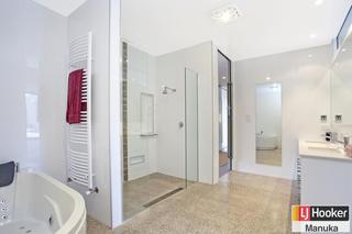 Bathroom (2013-10-03)