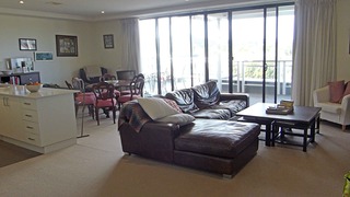 Living room (2013-10-11)