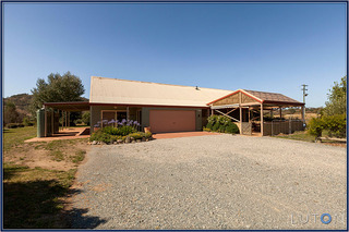 Garage, carport, extra tanks and patio (2013-08-29)