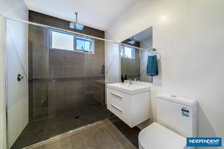 Main bathroom (2018-10-12)