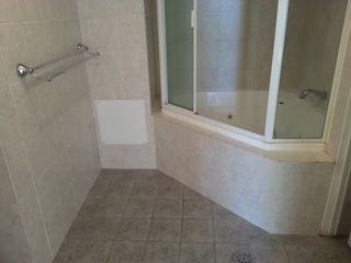 Bathroom (2016-02-05)
