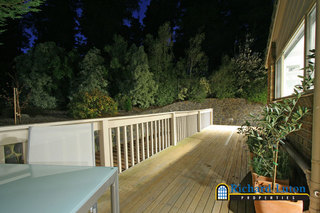 Deck (2006-05-18)