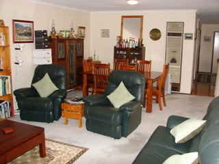 Lounge / Dining (2008-06-04)