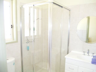 ensuite (2003-12-17)