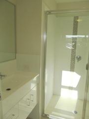 Ensuite (2012-08-22)