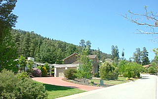 Corrigan Place (2006-10-18)